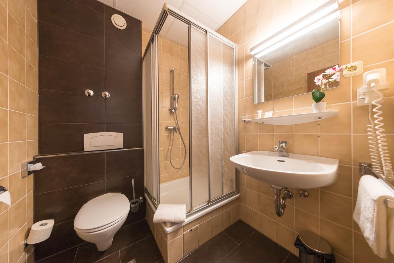 Cityhotel Илцен Стая снимка
